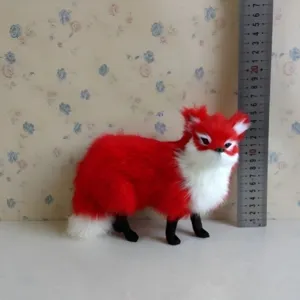 Simulierter roter Fuchs Plüschtier Figur Desktop Ornament flauschiges Tier Heimdekor.