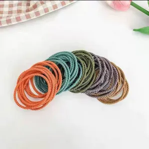Buntes Set aus schmalen Haargummis für Damen, einfache elastische Haarbänder für den Alltag.