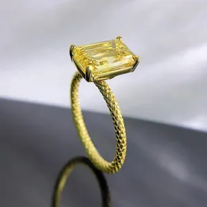 Asscher Schliff gelber Zirkonia Ring aus S925 Silber vergoldet Schmuck Detailansicht
