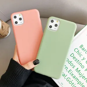 Einfarbige weiche Silikon Handyhülle für iPhone, Pastellrosa und grüne Schutzhülle.