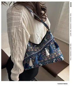 Bolso bandolera de lona étnica bohemia con borlas, bolsa de hombro elegante para mujer casual.