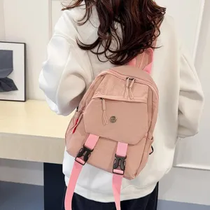 Casual roze mini rugzak voor dames en studenten, stijlvolle en lichte dagelijkse reistas.