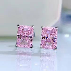 Strahlend geschliffene rosa Ohrstecker aus S925 Silber mit Zirkonia für Damen Schmuck.