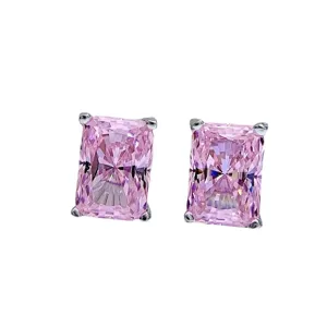 Wunderschöne Ohrstecker mit rosa Zirkonia im Radiant-Schliff und Silberfassung für Damen.