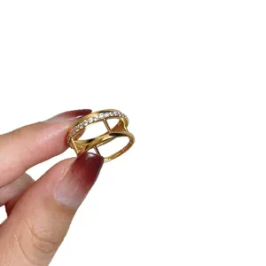 Gold S925 silver double band ring with sparkling cubic zirconia for women modern style