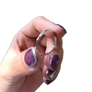 S925 Sterlingsilber minimalistischer dünner Ring für Damen, eleganter Alltagsschmuck.