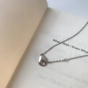S925 Sterlingsilber Unregelmäßiger Meteorit Anhänger Halskette Für Damen Personalisierte Mode Venezianerkette Minimalistischer Silberschmuck
