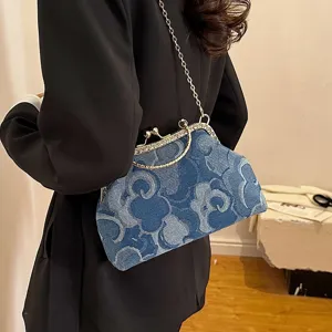 Sac à bandoulière vintage en jean jacquard avec fermoir bisou, sac à main élégant.
