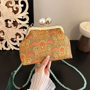 Nieuwe Chinese Stijl Stof Schelptas Vintage Bloemen Dames Schoudertas Kralen Kwasje Crossbody Tas Stedelijk Minimalistisch Klipsluiting