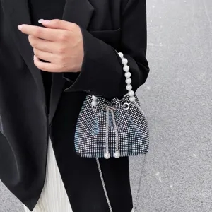 Rhinestone bucket bag with elegant pearl handle and stylish chain for women daily wear.