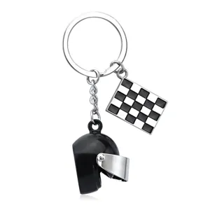 Cooler Motorradhelm und karierte Flagge Metall Schlüsselanhänger, perfektes Geschenk.