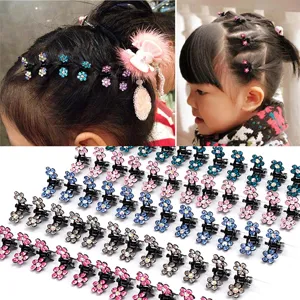 Mini Pince à Cheveux Crabe Strass Petite Pince Forme Fleur en Alliage Jolie Barrettes en Cristal Accessoires Cheveux pour Femmes