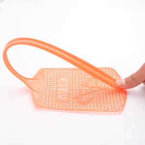Grande racchetta acchiappamosche in plastica con manico lungo e foro per appenderla, durevole.