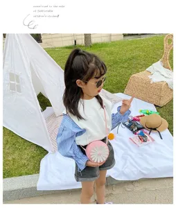 Kids mini crossbody bag cute pink round purse with white daisy floral design for girls daily use