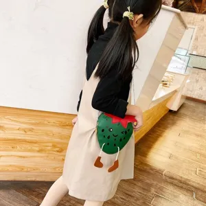 Children cute green strawberry mini shoulder bag kids cartoon crossbody purse new