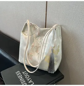 Chinese style large capacity shoulder tote bag with bamboo embroidery and grey tassel