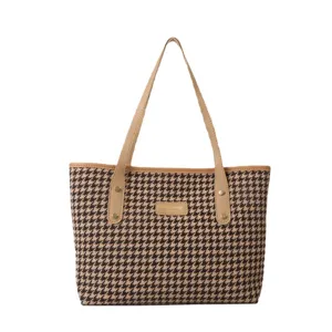 Élégant sac cabas carreaux pour femme, grand sac épaule fourre-tout pour le travail.