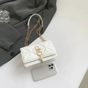 Fashion women white quilted shoulder bag with gold chain strap trendy crossbody small square bag.