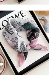 Retro paisleysprint vierkante sjaal vrouwen herfst linnen halsdoek vintage haarband stijlvol chic