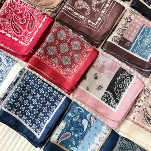 Retro vintage paisley katoen linnen vierkante sjaal voor vrouwen lente herfst haarband