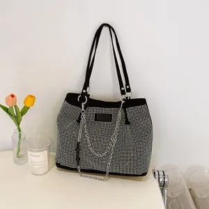 Dames Strass Tote Bag Bling Kristallen Schoudertas Glinsterende Handtas Metalen Ketting Designer Stijl Street Fashion Okseltas