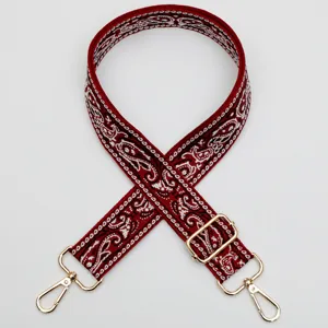 Sangle de sac de guitare paisley tissée rouge bandoulière réglable de rechange avec matériel doré.