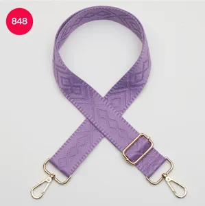 Tracolla di ricambio intrecciata viola regolabile con eleganti ganci in metallo dorato.