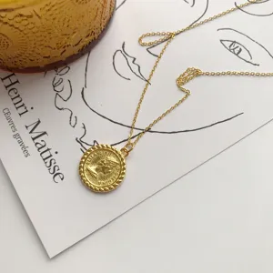 Retro 925 Sterling Silver Elizabeth Coin Necklace Round Medallion Pendant For Women Korean Palatial Style Gold Silver Necklaces Jewelry