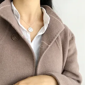 S925 sterling silver Korean fashion vintage Elizabeth coin pendant necklace detail view