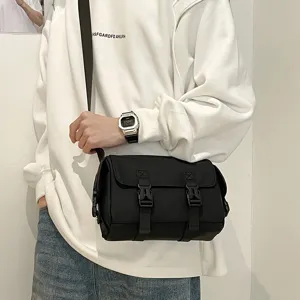 Bolso cruzado táctico negro de nylon para hombre, bolso bandolera con hebillas dobles.