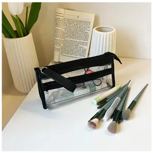 Astuccio trasparente in PVC multistrato con bordo nero e grande capacità per cancelleria.