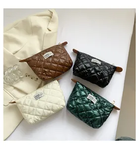 Bolsa cosmética acolchada estilo Ins gran capacidad estuche de maquillaje bolsa de almacenamiento
