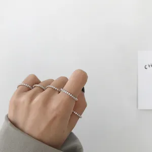 Anelli impilabili minimalisti in argento sterling e zircone da donna, gioielli delicati.