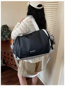 Fashion colorblock travel duffel bag, large capacity commuter gym shoulder bag for daily use.