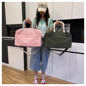 Fashionable plaid travel duffel bag, large shoulder crossbody bag for short trips and daily commute.