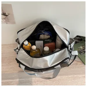 Silver black travel duffel bag detail, large capacity fashion commuting gym shoulder bag