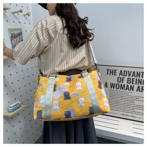Cute bear print travel shoulder bag, casual canvas crossbody luggage bag for women.