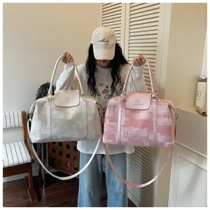 Large capacity oil painting travel duffel bag, versatile canvas commuter shoulder crossbody bag.