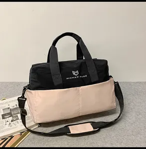 Waterproof travel duffel bag large capacity fitness gym shoulder bag pink and black stylish