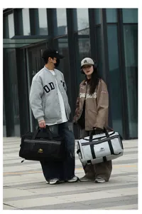 Large capacity travel duffel bag for short trips, stylish casual gym sports luggage bag.