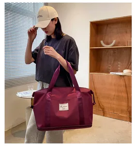 Grand sac de voyage imperméable pour le sport, la gym et les escapades du weekend.