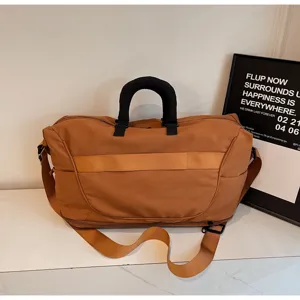 Large capacity travel duffel bag, lightweight waterproof luggage bag for daily use, detail view.