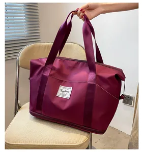 Grand sac de voyage étanche, idéal pour le fitness, le sport et les séjours du week-end.