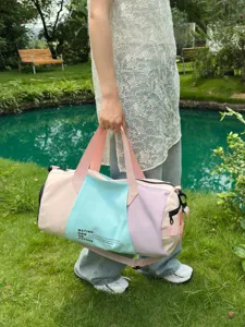 Borsa da viaggio color block alla moda impermeabile borsa da palestra per fitness e viaggi