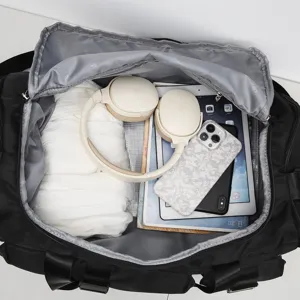 Large capacity travel duffel bag men women gym sports storage bag waterproof black overnight bag