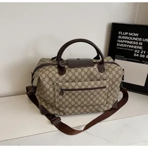 Κλασική ταξιδιωτική τσάντα duffel με μονόγραμμα για γυναίκες, κομψή ρετρό τσάντα ώμου.