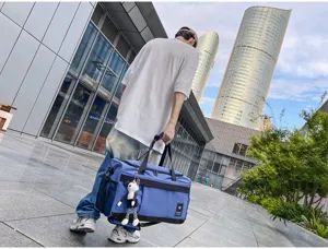 Multifunctional travel duffel bag for short trips, large capacity, casual and stylish.