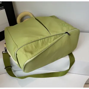 Green travel duffel bag lightweight gym shoulder bag casual crossbody travel luggage bag