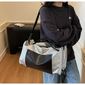 Borsa da viaggio in pelle intrecciata grande capacita tracolla donna casual chic.