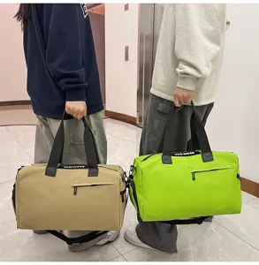 Large capacity sports duffel bag travel luggage waterproof outdoor gym bag detailed view